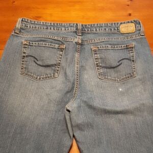 Levi Strauss Signature Mid-Rise Boot Cut Jeans
